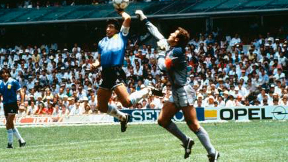 Những chia sẻ về cuộc đời và sự nghiệp của Diego Maradona - 5 Những chia sẻ về cuộc đời và sự nghiệp của Diego Maradona - 5
