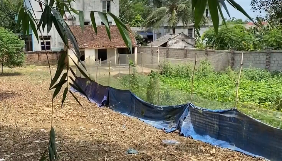 Mua đất vùng ven: Sốt ảo, cẩn trọng với những bong bóng đất - 2 Mua đất vùng ven: Sốt ảo, cẩn trọng với những bong bóng đất - 2