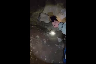 Phát hiện nhiều bộ xương nghi của người trong hang đá ở Nghệ An