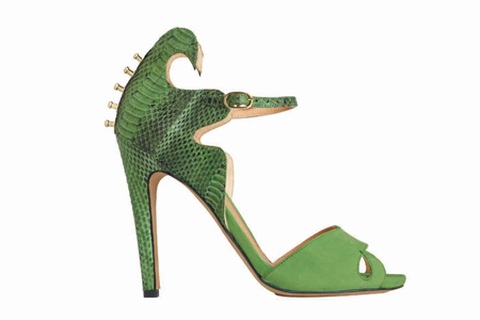 BST giày dép Aperlai