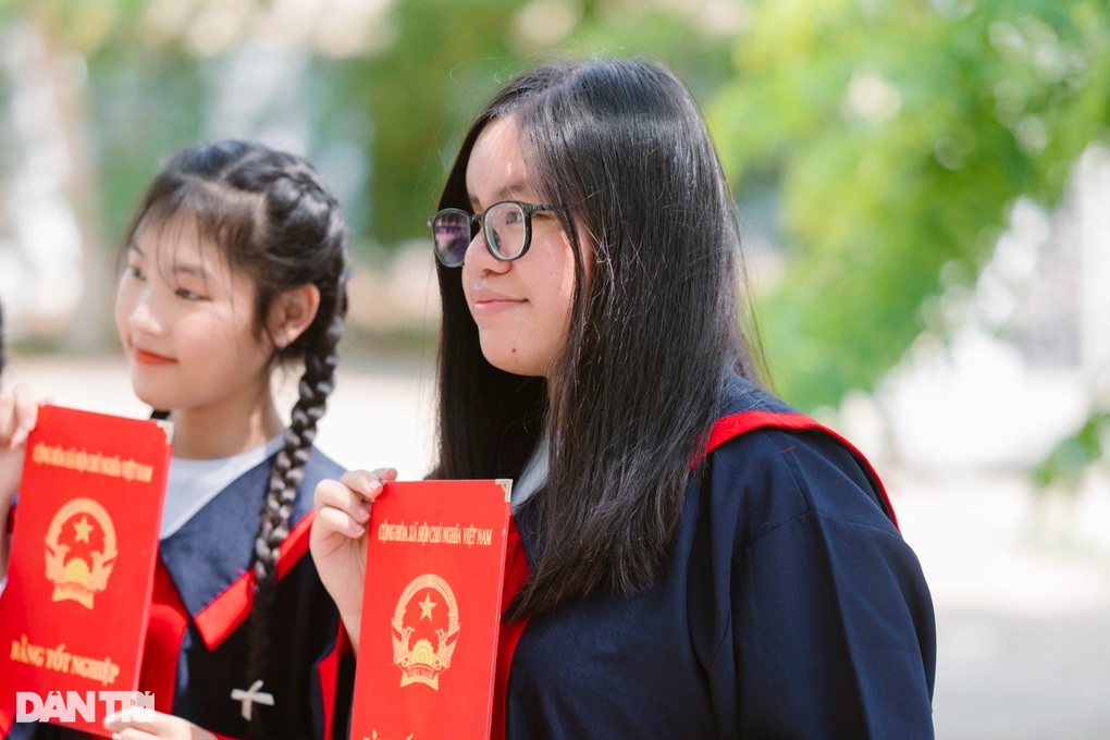 Thủ khoa Cần Thơ với số điểm 56,3, ước mơ trở thành cô giáo dạy giỏi - 2 Thủ khoa Cần Thơ với số điểm 56,3, ước mơ trở thành cô giáo dạy giỏi - 2