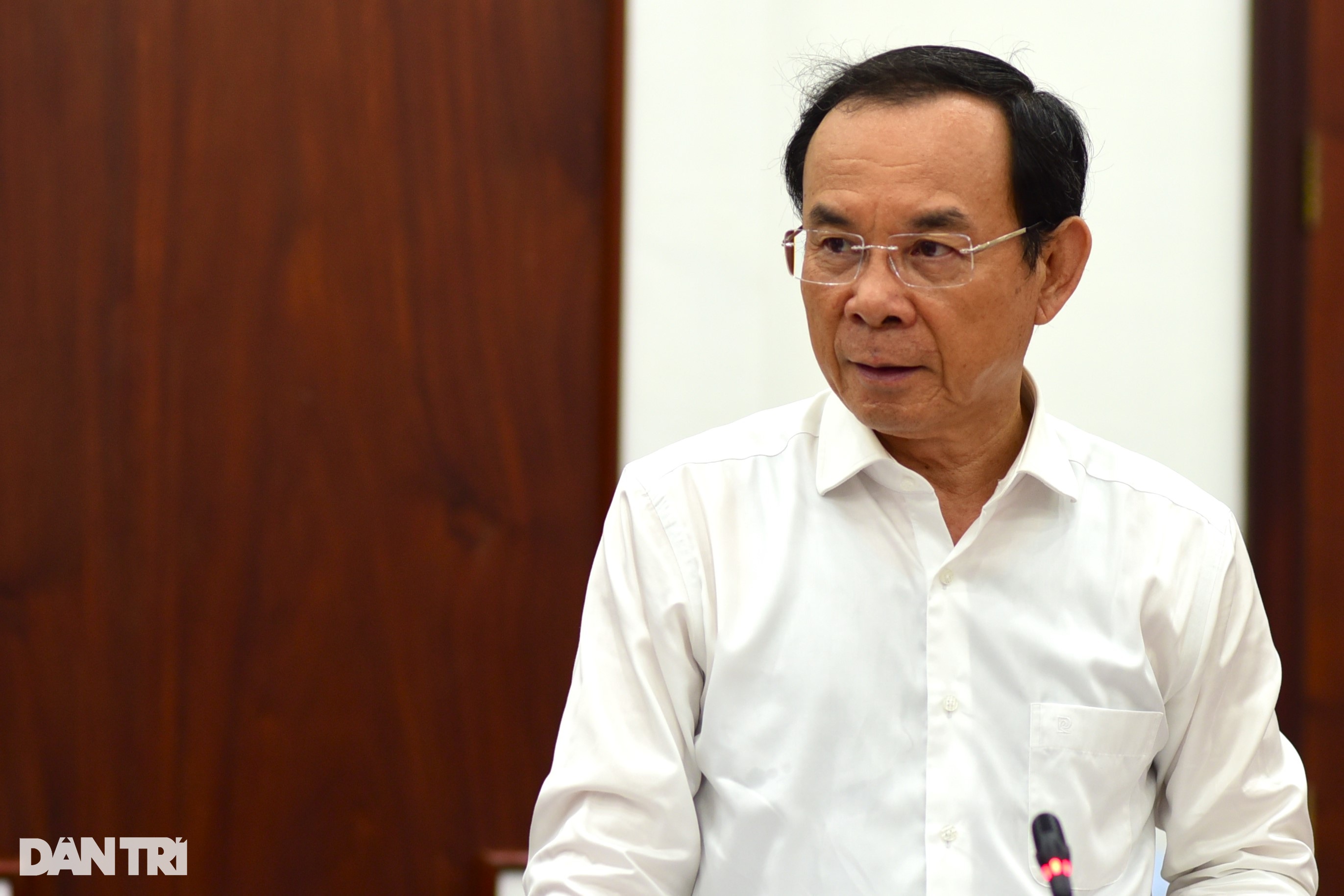 Những ràng buộc khiến TPHCM còn chậm trong cụ thể hóa Nghị quyết 98 - 1 Những ràng buộc khiến TPHCM còn chậm trong cụ thể hóa Nghị quyết 98 - 1