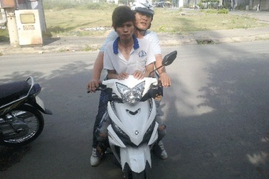 Bán xe gian cho… “hiệp sĩ”