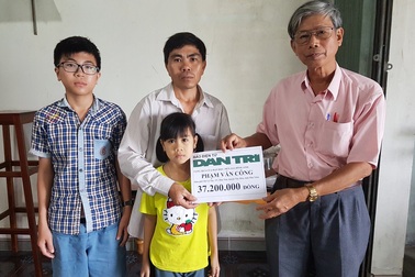 Hơn 37 triệu đồng tiếp tục đến với gia đình anh Phạm Văn Công