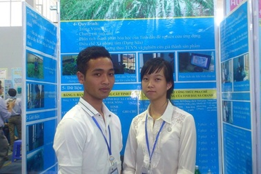 Được tuyển thẳng đại học nhờ sáng chế sữa tắm từ cây dại