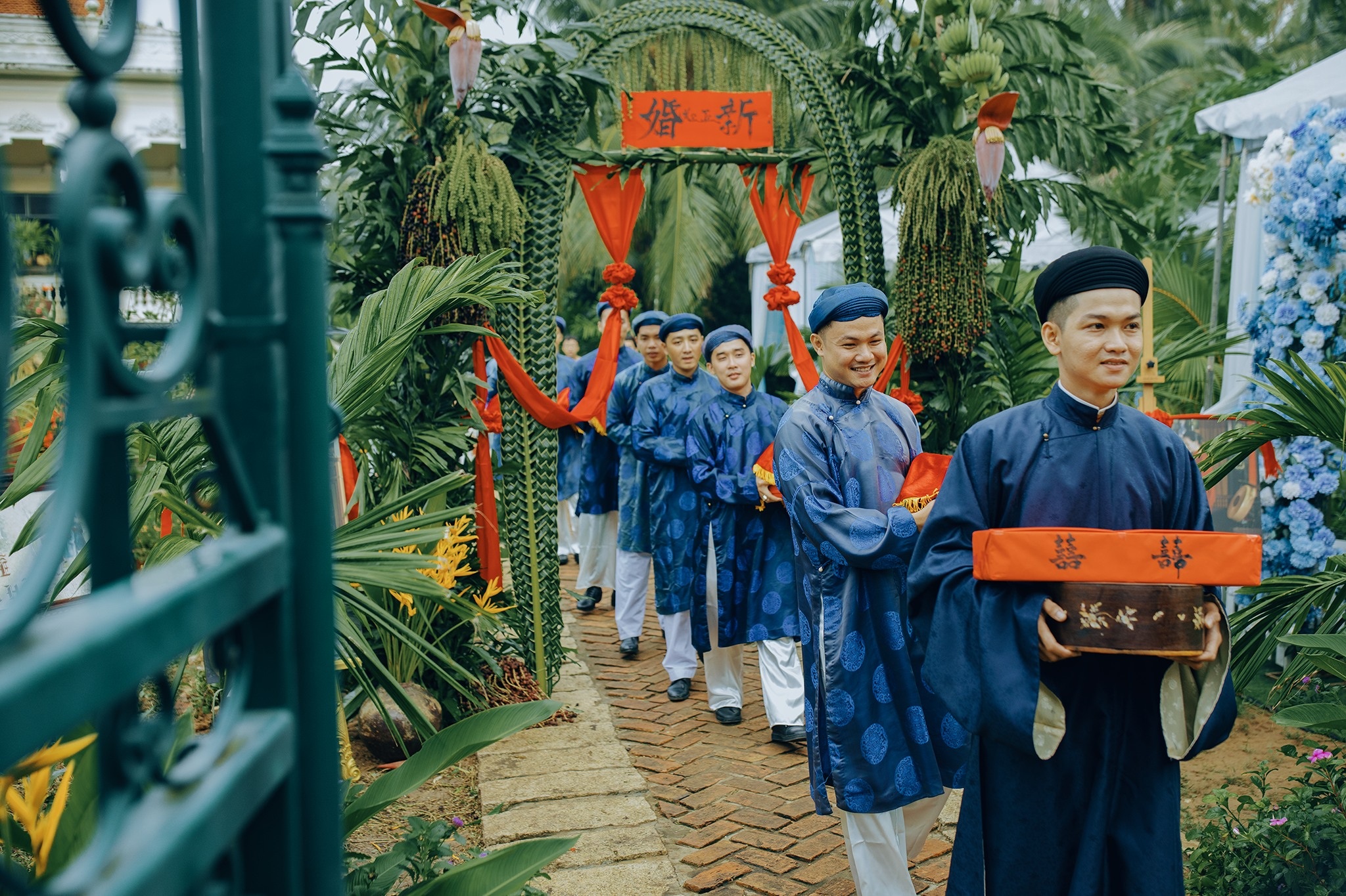 Đám cưới theo phong cách Nam Bộ xưa ở Bến Tre gây sốt - 13 Đám cưới theo phong cách Nam Bộ xưa ở Bến Tre gây sốt - 13