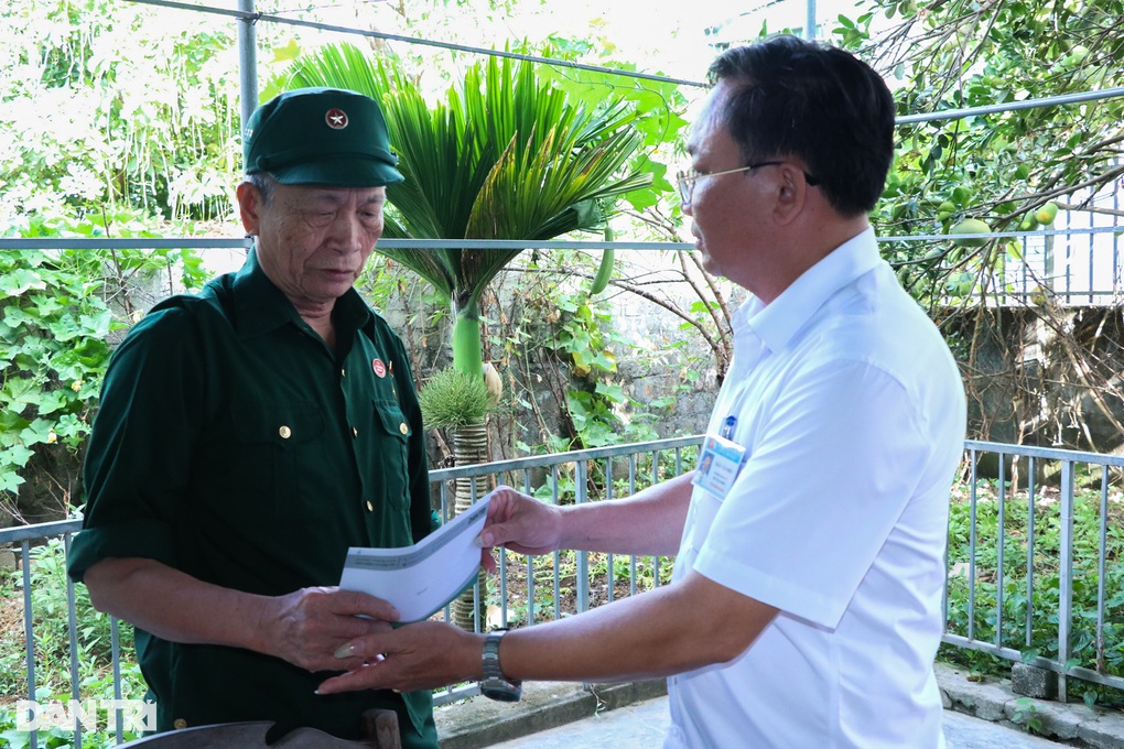 Báo Dân trí tri ân người có công với cách mạng tại Nghệ An - 3 Báo Dân trí tri ân người có công với cách mạng tại Nghệ An - 3