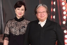 Ngọn lửa tình yêu của “Hoa hậu lai đẹp nhất Hong Kong” và Hồng Kim Bảo