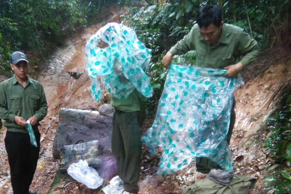 Vì sao nhiều người rừng ở Tây Nguyên đồng loạt đòi nghỉ việc? - 8 Vì sao nhiều người rừng ở Tây Nguyên đồng loạt đòi nghỉ việc? - 8