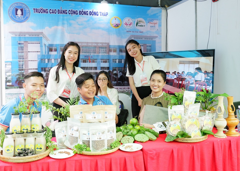 Sôi động Ngày hội khởi nghiệp đầu tiên của HS, SV giáo dục nghề nghiệp - 7 Sôi động Ngày hội khởi nghiệp đầu tiên của HS, SV giáo dục nghề nghiệp - 7