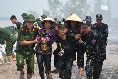 1.600 cảnh sát cơ động cứu dân trong giả định nguy cơ vỡ đập Trị An