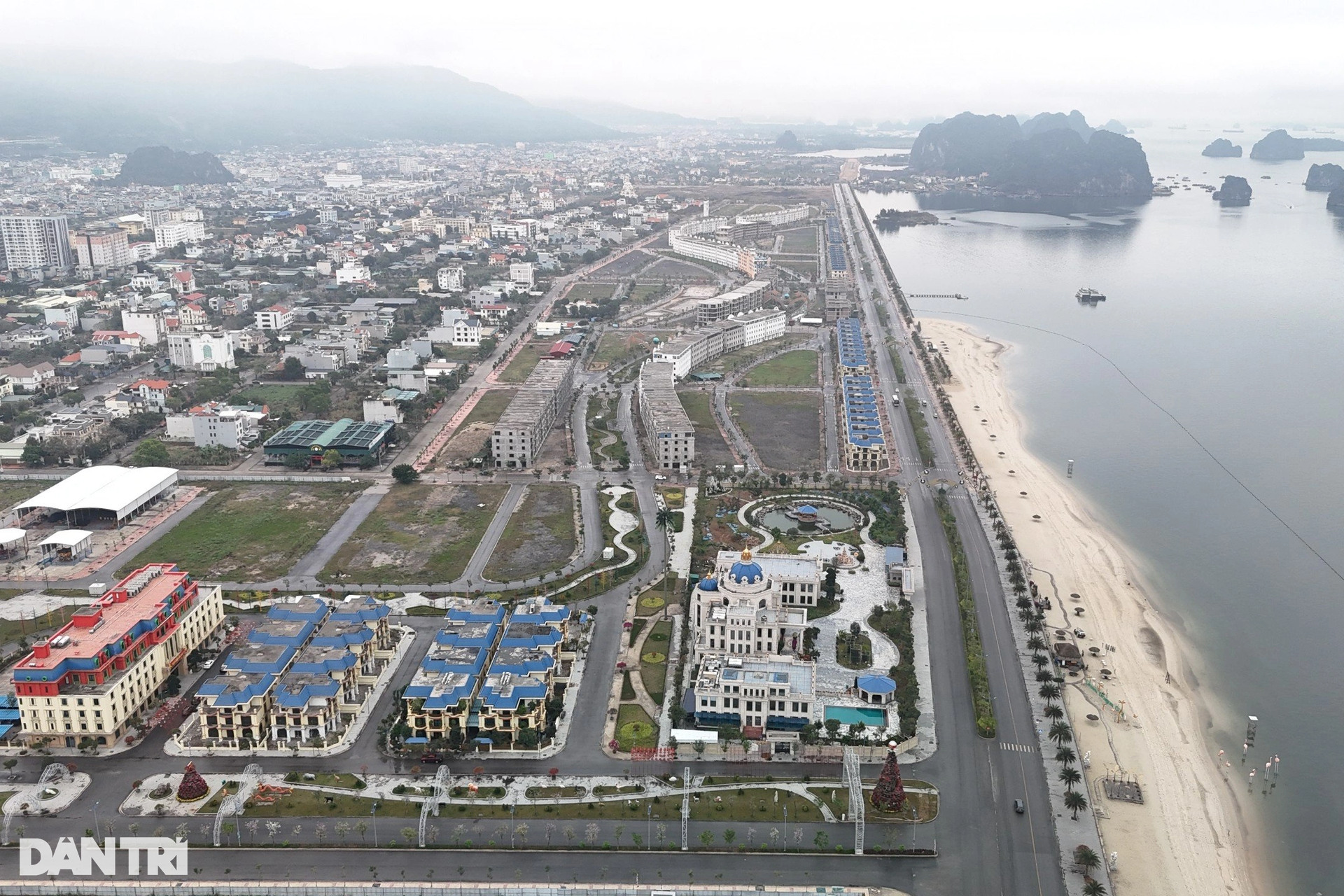Những căn biệt thự view triệu đô ở Quảng Ninh - 2 Những căn biệt thự view triệu đô ở Quảng Ninh - 2