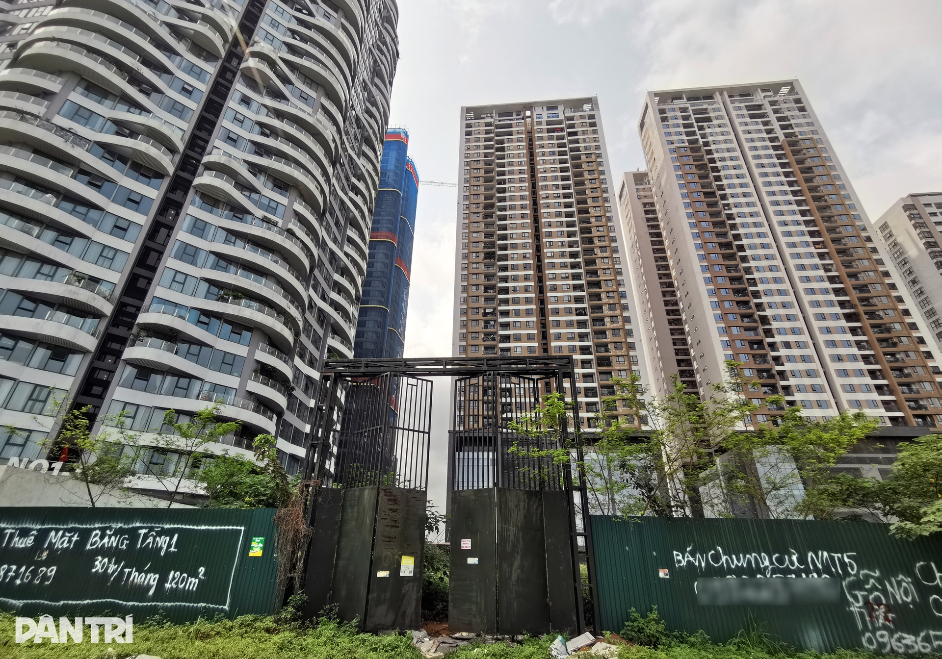Toàn cảnh khu đô thị vướng nhiều tai tiếng ở Hà Nội vì điều chỉnh quy hoạch - 11 Toàn cảnh khu đô thị vướng nhiều tai tiếng ở Hà Nội vì điều chỉnh quy hoạch - 11