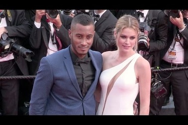 Doutzen Kroes đẹp đôi bên chồng