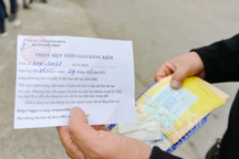 "Chỉ mong đánh xe đi đăng kiểm xong có thể quay về uống cà phê"