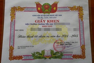 Học sinh được khen “hoàn thành tốt nhiệm vụ năm học”