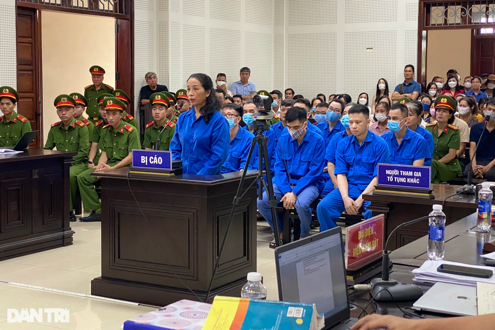 Cựu Giám đốc Sở Giáo dục và Đào tạo Quảng Ninh hầu tòa - 1 Cựu Giám đốc Sở Giáo dục và Đào tạo Quảng Ninh hầu tòa - 1