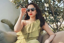 Hoa hậu Đặng Thu Thảo tái xuất, váy áo đơn giản vẫn cực xinh đẹp