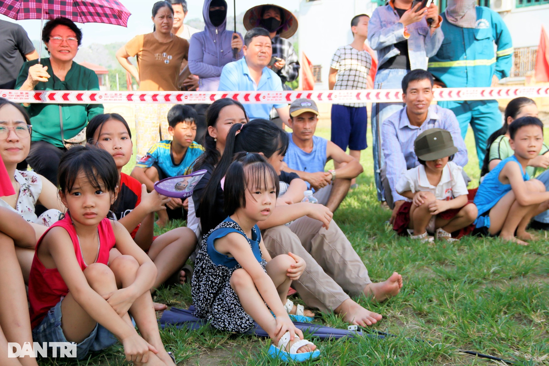 Mãn nhãn hội chọi dê độc đáo ở Ninh Bình - 9