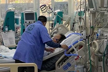 Ca cấp cứu đặc biệt hồi sinh sản phụ bị sốc mất máu, 2 lần ngừng tim