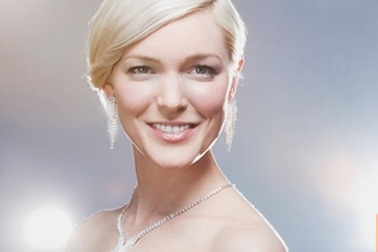 Làm trắng răng "cấp tốc"…