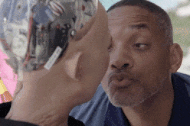 Tài tử Will Smith sượng sùng vì bị từ chối tình cảm