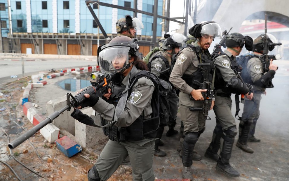 Israel đột kích Bờ Tây, bắt sống chỉ huy cấp cao Hamas - 1 Israel đột kích Bờ Tây, bắt sống chỉ huy cấp cao Hamas - 1