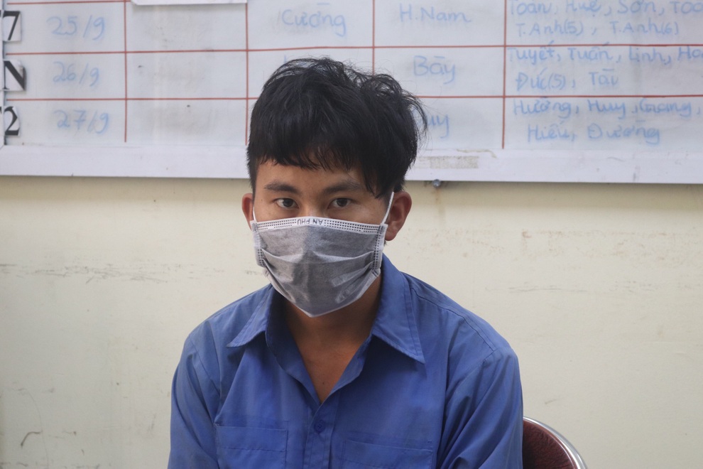 Nhận lời đi nhà nghỉ với tình nhân, cô gái trẻ bị lừa bán sang Trung Quốc - 2 Nhận lời đi nhà nghỉ với tình nhân, cô gái trẻ bị lừa bán sang Trung Quốc - 2