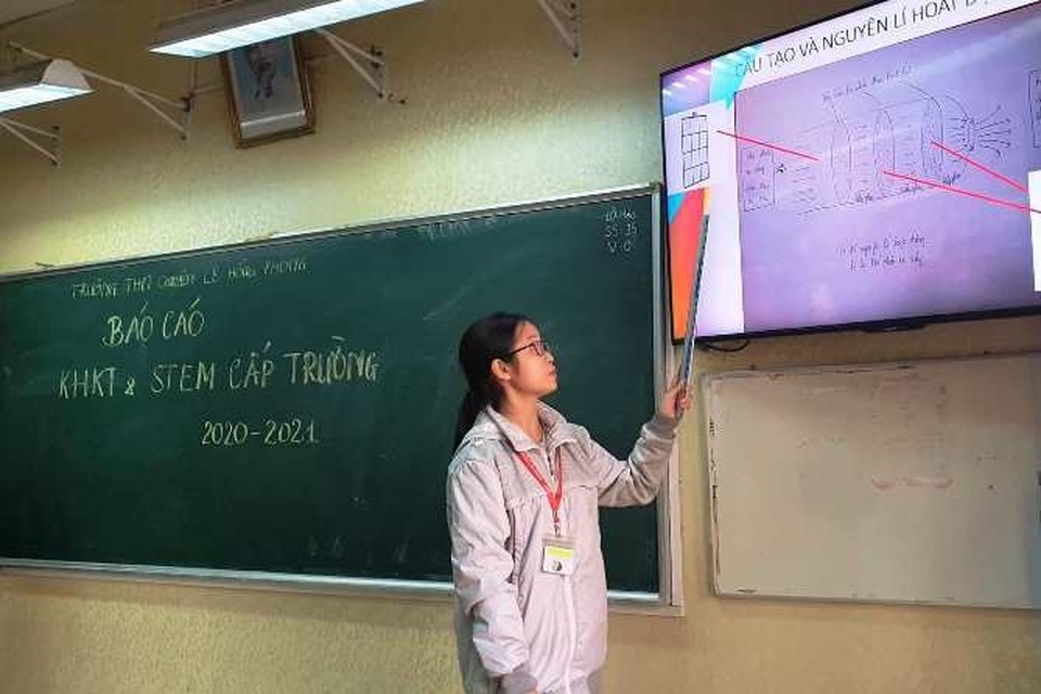 Đổi mới, tăng cường hoạt động trải nghiệm hướng nghiệp ở các trường THPT - 2 Đổi mới, tăng cường hoạt động trải nghiệm hướng nghiệp ở các trường THPT - 2