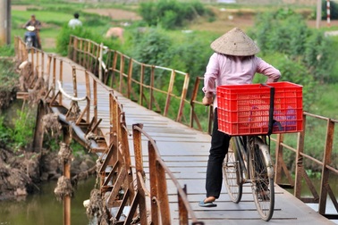 Hà Nội sắp cải tạo cây cầu mục nát "có một không hai"