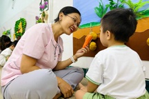 Đề xuất miễn học phí cho con giáo viên, cần tránh gây tổn thương...