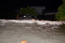 Đường phố Sài Gòn tái diễn cảnh ngập nặng sau mưa lớn