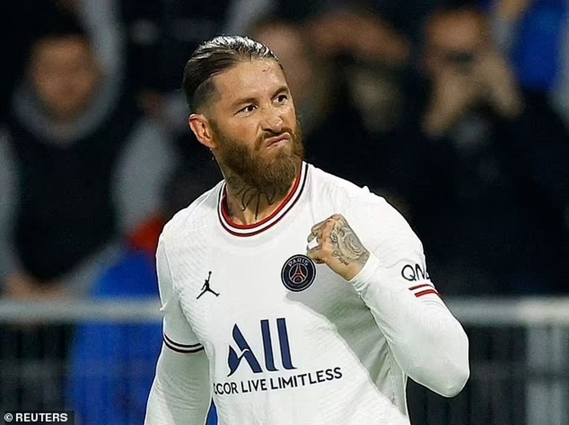 Messi và Neymar vắng mặt, PSG thắng đậm nhờ Mbappe - 2 Messi và Neymar vắng mặt, PSG thắng đậm nhờ Mbappe - 2