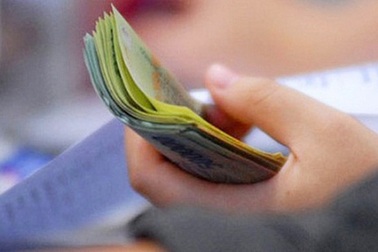 Nâng lương trước thời hạn khi có thông báo nghỉ hưu