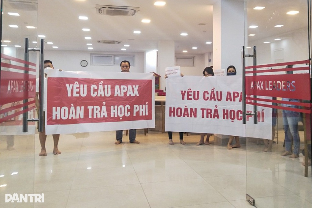 Apax Đà Nẵng liên tiếp hứa lèo, phụ huynh cầu cứu - 1