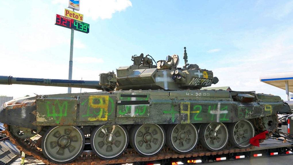 Lầu Năm Góc lên tiếng vụ siêu tăng T-90A Nga xuất hiện bí ẩn tại Mỹ - 1 Lầu Năm Góc lên tiếng vụ siêu tăng T-90A Nga xuất hiện bí ẩn tại Mỹ - 1