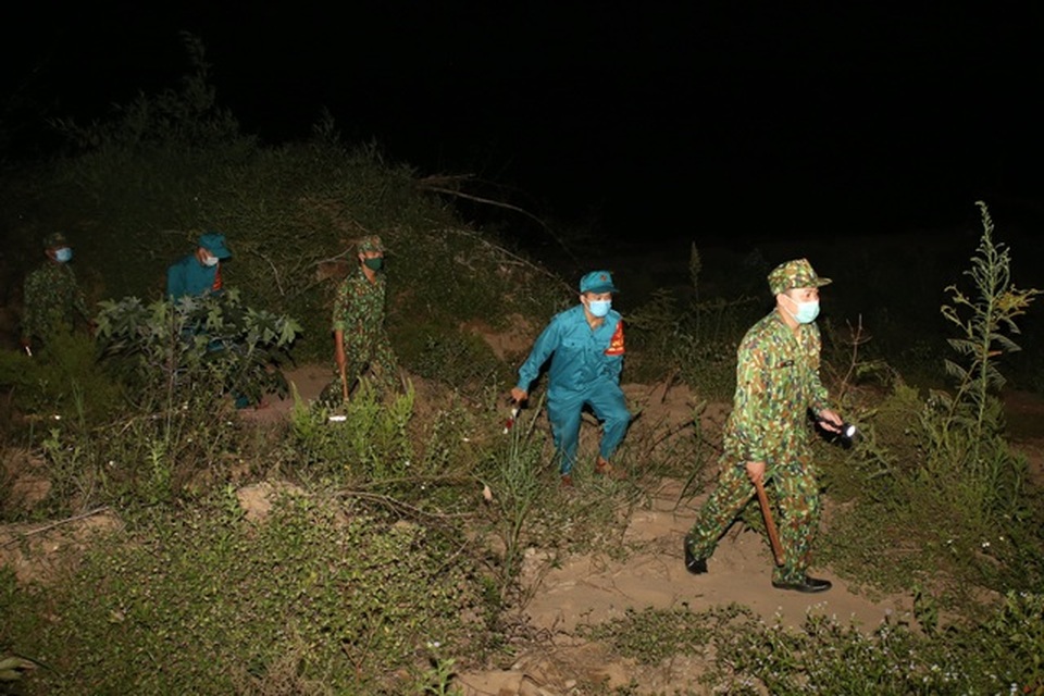 Tín đồ các tôn giáo không tiếp tay cho hoạt động nhập cảnh trái phép - 1 Tín đồ các tôn giáo không tiếp tay cho hoạt động nhập cảnh trái phép - 1