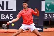 Djokovic đối mặt nhiều nỗi lo trước thềm Roland Garros