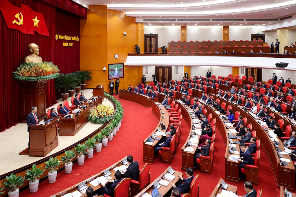 Trung ương bầu và giới thiệu nhân sự một số chức danh quan trọng - 1