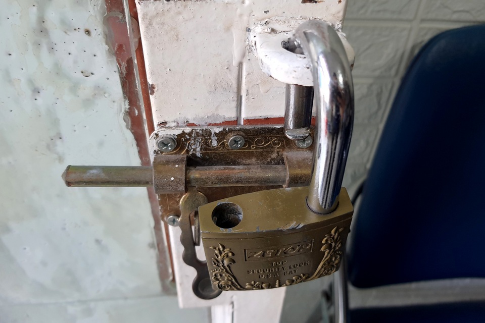 Đi chúc Tết, hai vợ chồng bị trộm vào nhà lấy sạch tài sản - 3 Đi chúc Tết, hai vợ chồng bị trộm vào nhà lấy sạch tài sản - 3