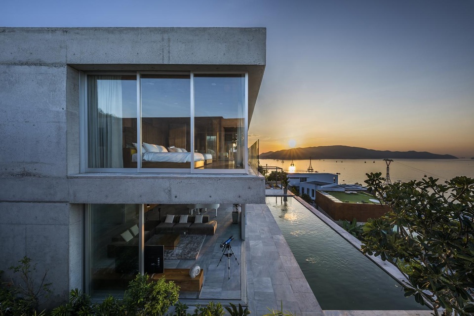 Biệt thự đá bên bờ biển Nha Trang đẹp hút hồn trên báo Mỹ - 2 Biệt thự đá bên bờ biển Nha Trang đẹp hút hồn trên báo Mỹ - 2