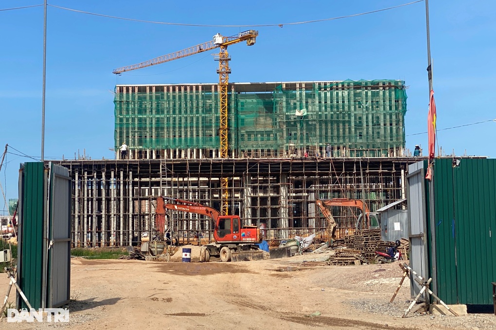 Huế tháo gỡ nút thắt đầu tư công, chuẩn bị nền tảng cho chính quyền 2 cấp - 2 Huế tháo gỡ nút thắt đầu tư công, chuẩn bị nền tảng cho chính quyền 2 cấp - 2