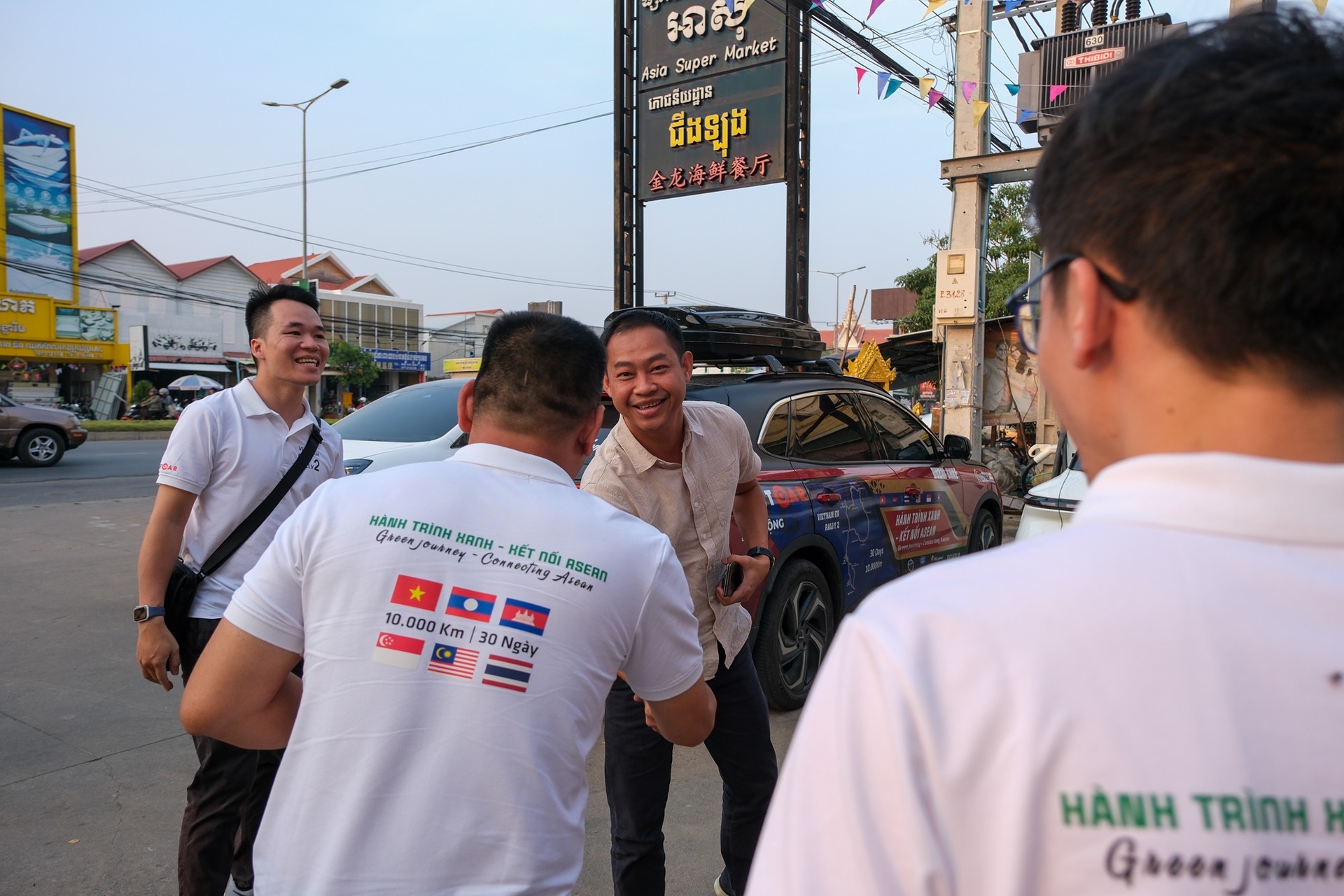 Hành trình phượt 6 nước bằng ô tô điện VinFast và những chuyện chưa kể - 15 Hành trình phượt 6 nước bằng ô tô điện VinFast và những chuyện chưa kể - 15