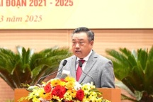 Chủ tịch Hà Nội: "Phải mơ xa, nghĩ lớn" để tăng tốc, bứt phá