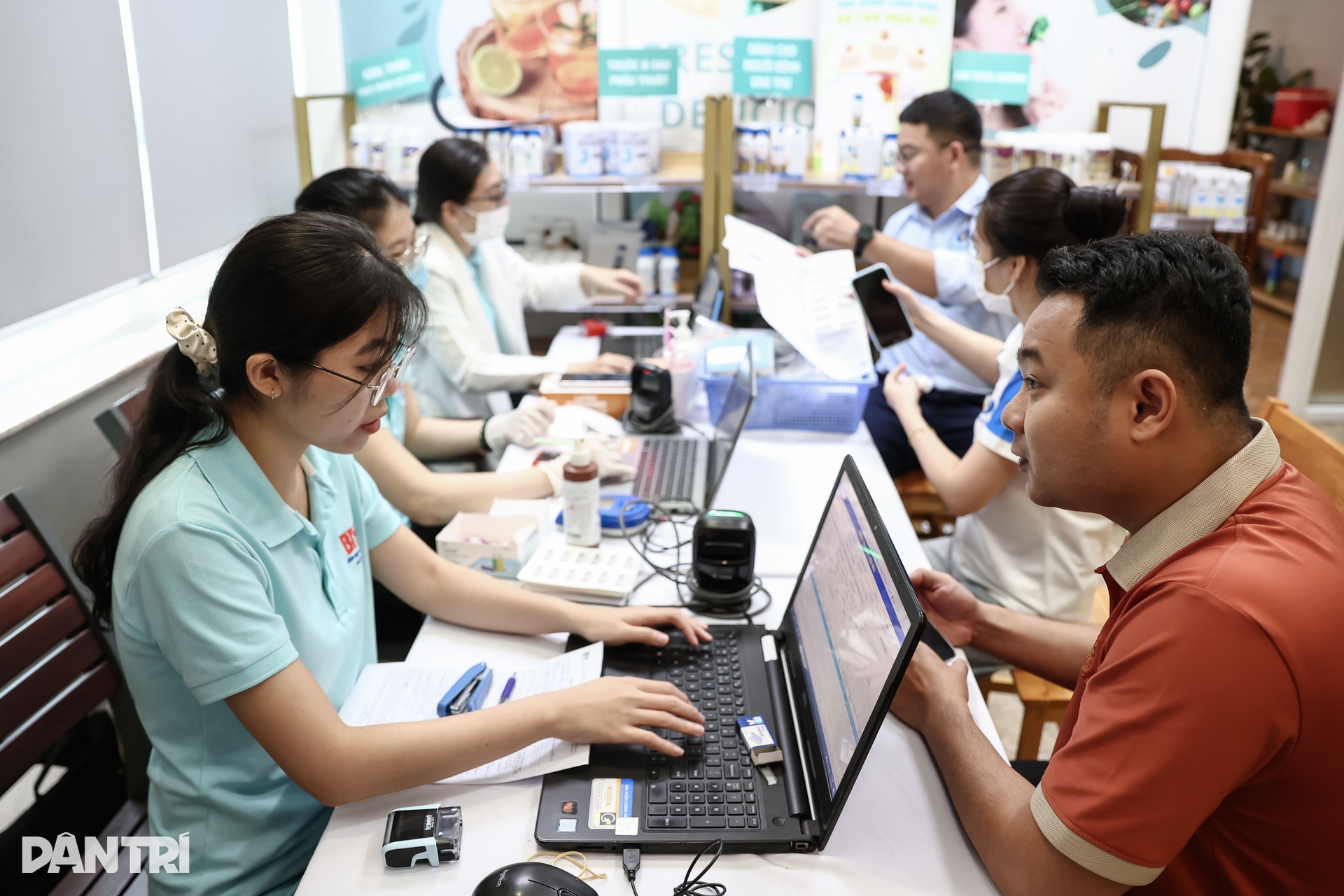 Lan tỏa yêu thương qua hoạt động hiến máu nhân đạo - 2