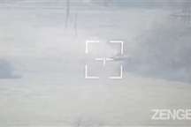 Video Ukraine phóng tên lửa nổ tung xe quân sự Nga