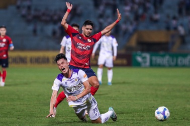 Chuyện về phút bù giờ trong bóng đá