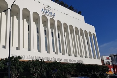 Điều tra nghi vấn hàng trăm thực khách dự tiệc cưới bị ngộ độc