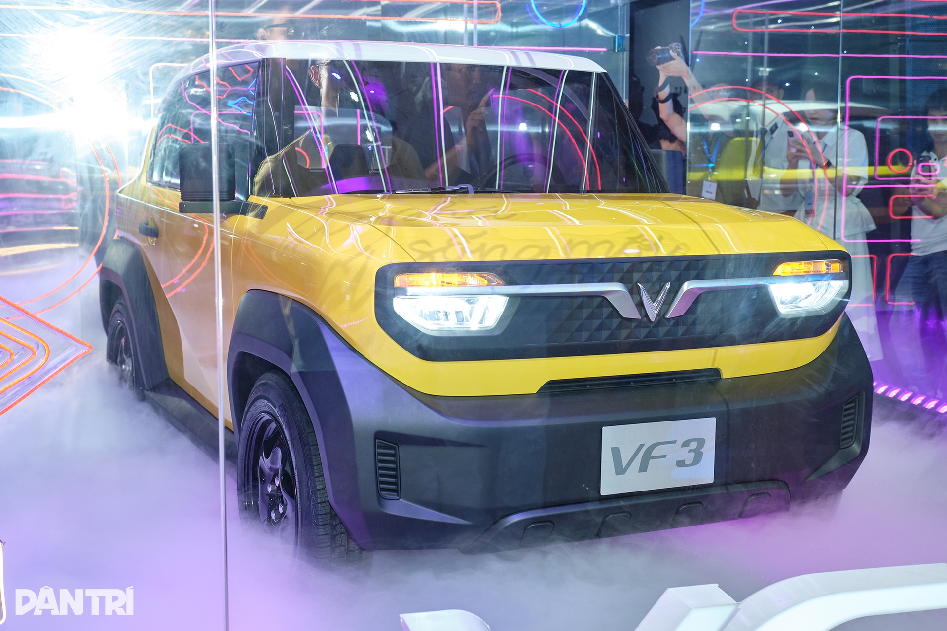 Triển lãm xe điện VinFast: Đa dạng sản phẩm, nhiều hoạt động trải nghiệm - 12