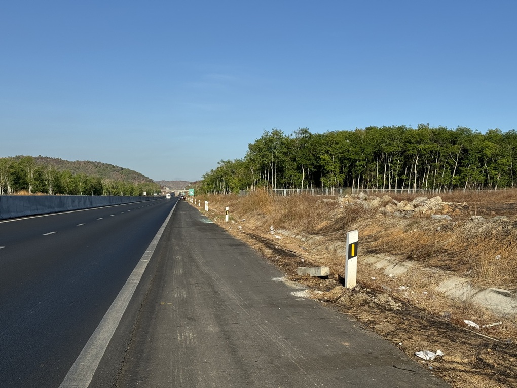 Doanh nghiệp xe khách trúng thầu trạm dừng nghỉ cao tốc Phan Thiết-Dầu Giây - 1 Doanh nghiệp xe khách trúng thầu trạm dừng nghỉ cao tốc Phan Thiết-Dầu Giây - 1